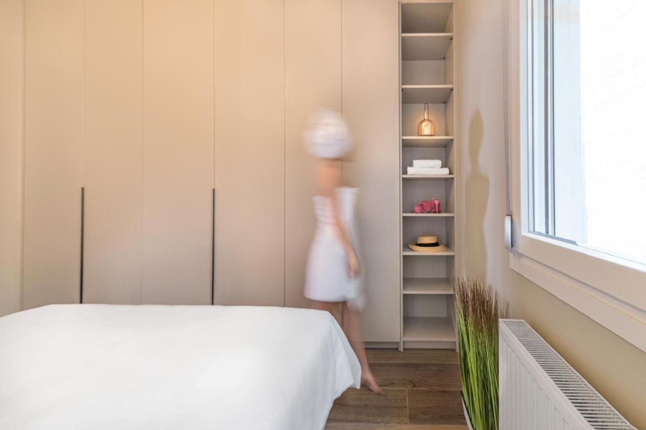Iconic Salonica Suite Seafront Exterior foto