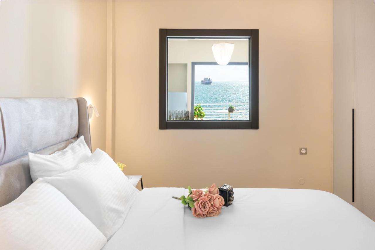 Iconic Salonica Suite Seafront Exterior foto