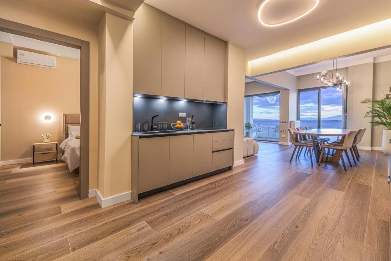 Iconic Salonica Suite Seafront Exterior foto